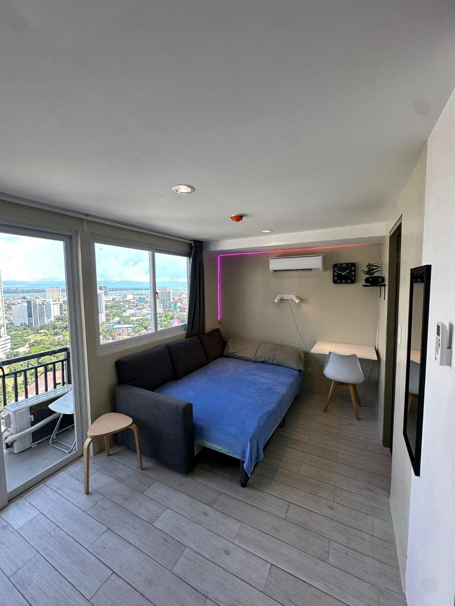 Modern & Comfy Studio - Steps From Ayala Mall, Cebu City Exteriör bild